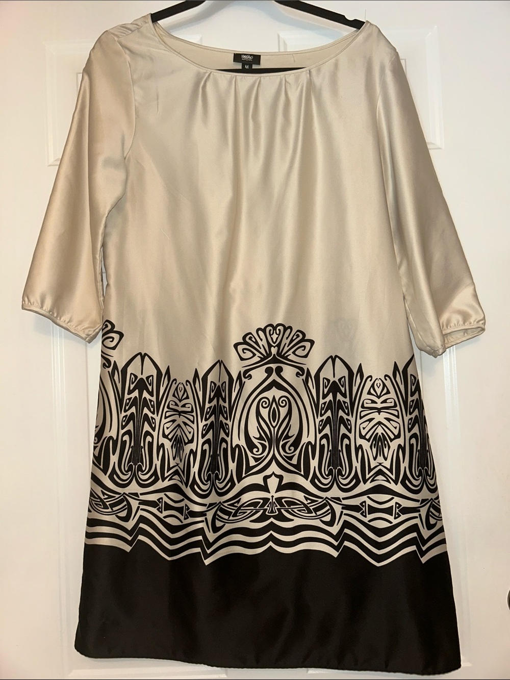 Silk-Look A-Line Shift Dress M Beige Black Ornate Border Vintage Classic Career